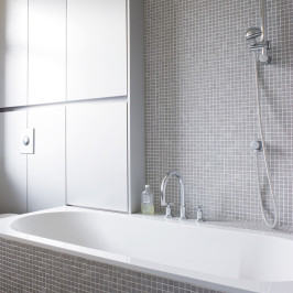 Mosaic on sheet | 31.6x31.6 cm | Tilestone Glass Mosaic A48