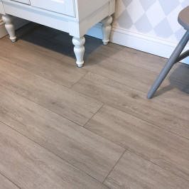 Ceramic parquet tile | 20x120 cm | Tilestone Timber Ceramic parquet tile | 20x120 cm | Tilestone Timber