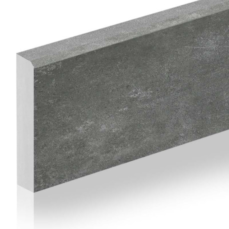 Keramische plint | 8x60 cm | Tilestone Betontec Dark